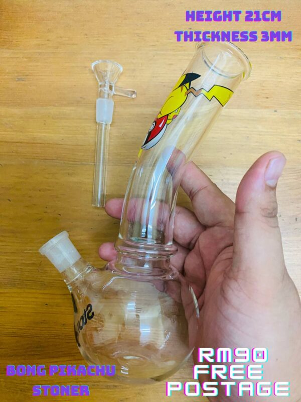 GLASS BONG PIKACHU STONER 21CM