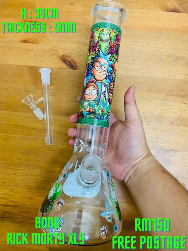 GLASS BONG RICK MORTY XL5 35CM