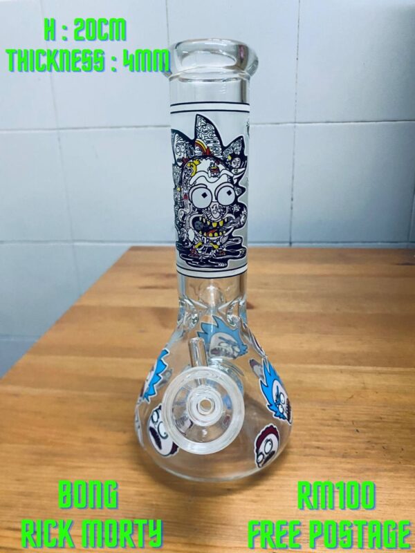 GLASS BONG RICK MORTY 1 20CM