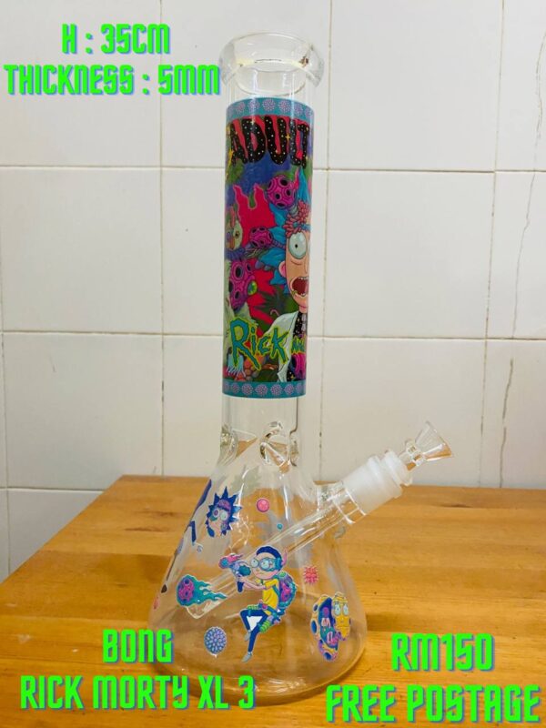 GLASS BONG RICK MORTY XL3 35CM