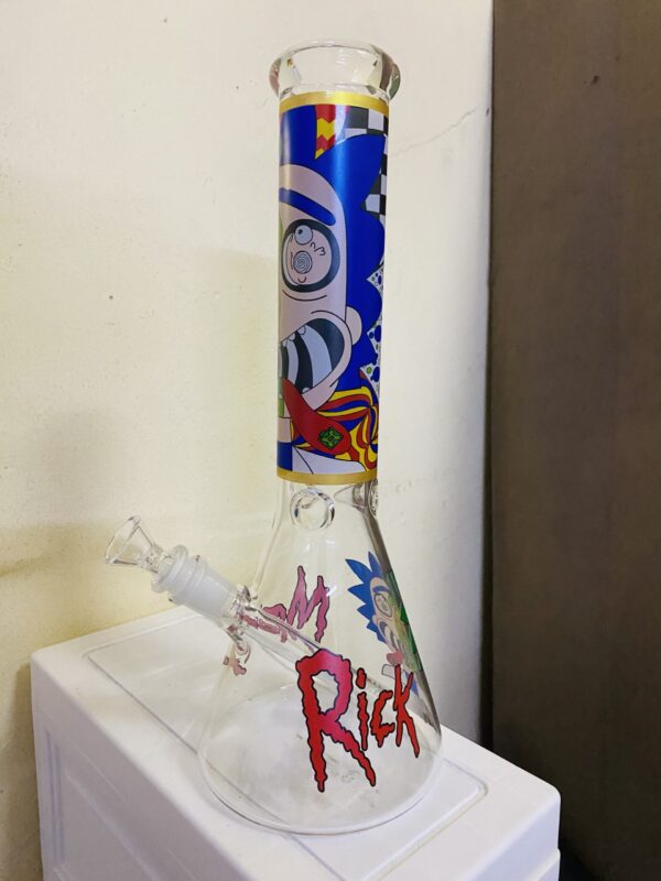 GLASS BONG RICK MORTY XL8 35CM